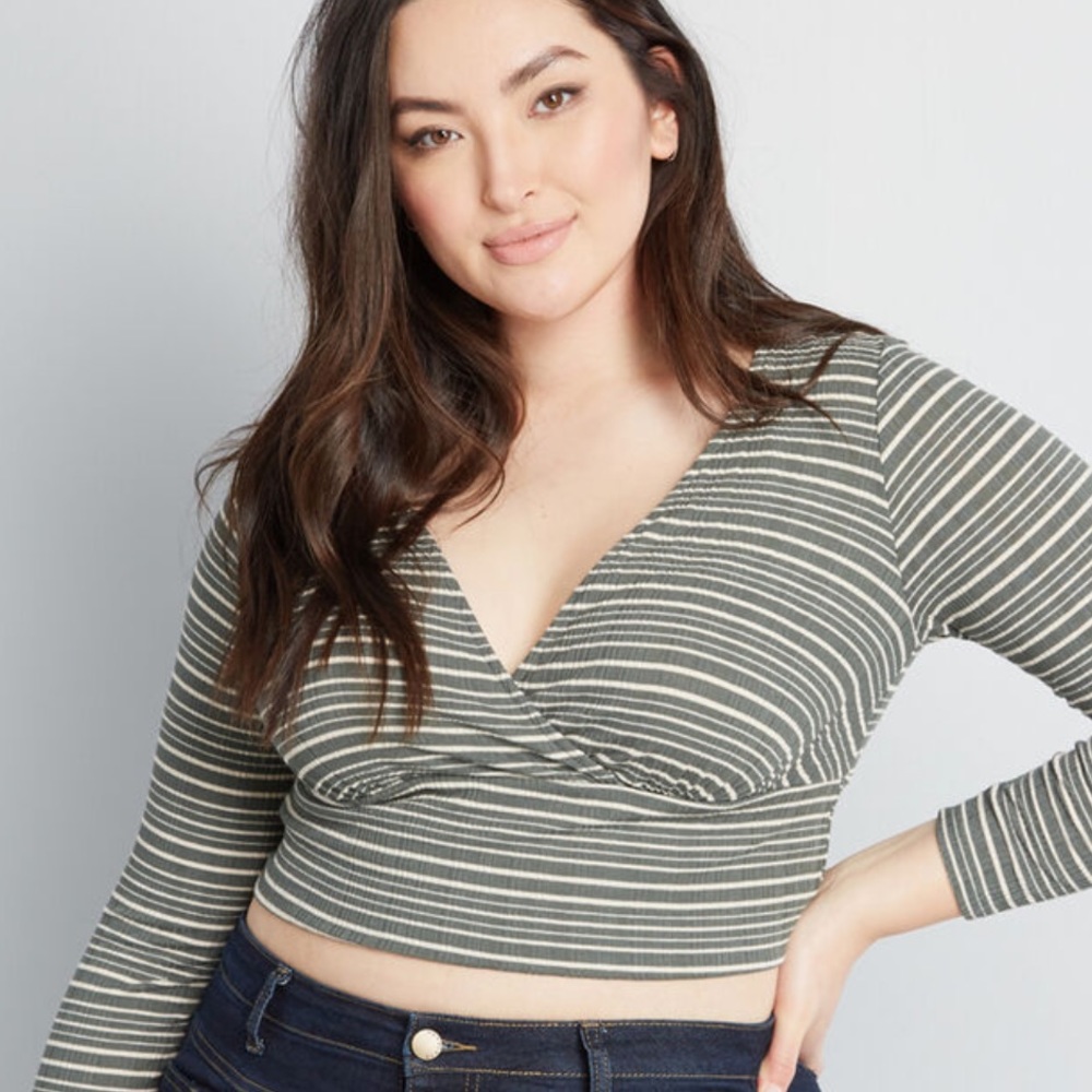 NWOT Pair with Care Modcloth Crop Top